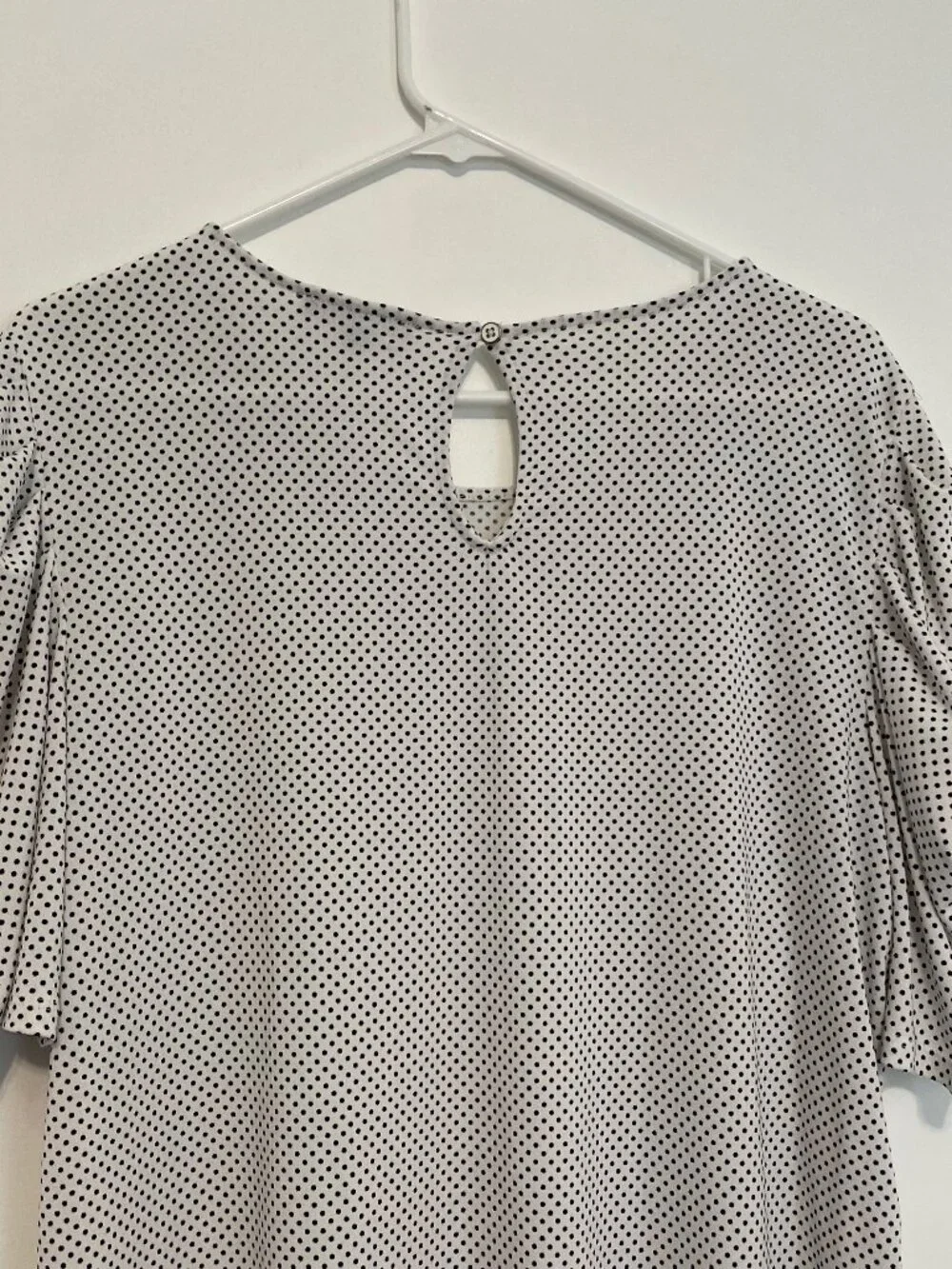 ADRIANNA PAPELL Pleated Sleeve Knit Top White Black Polka Dot Short Sleeve Large